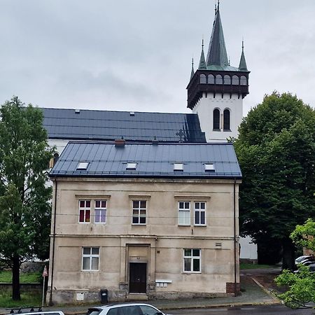 Apartman U Kostela Semily Eksteriør billede